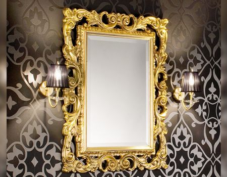 Specchiere elemtni d'arredo per il bagno.